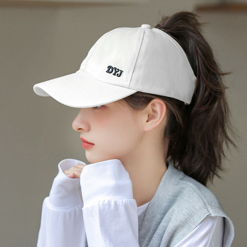 หมวกเบสบอลสีพื้นสำหรับฤดูร้อน  - Baseball Cap Structured บทวิจารณ์และราคา