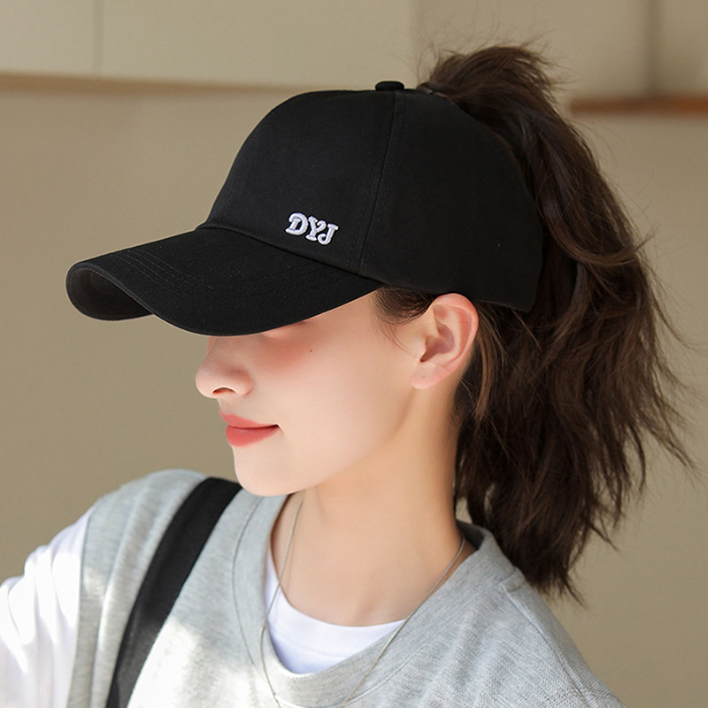 หมวกเบสบอลสีพื้นสำหรับฤดูร้อน  - Baseball Cap Structured บทวิจารณ์และราคา